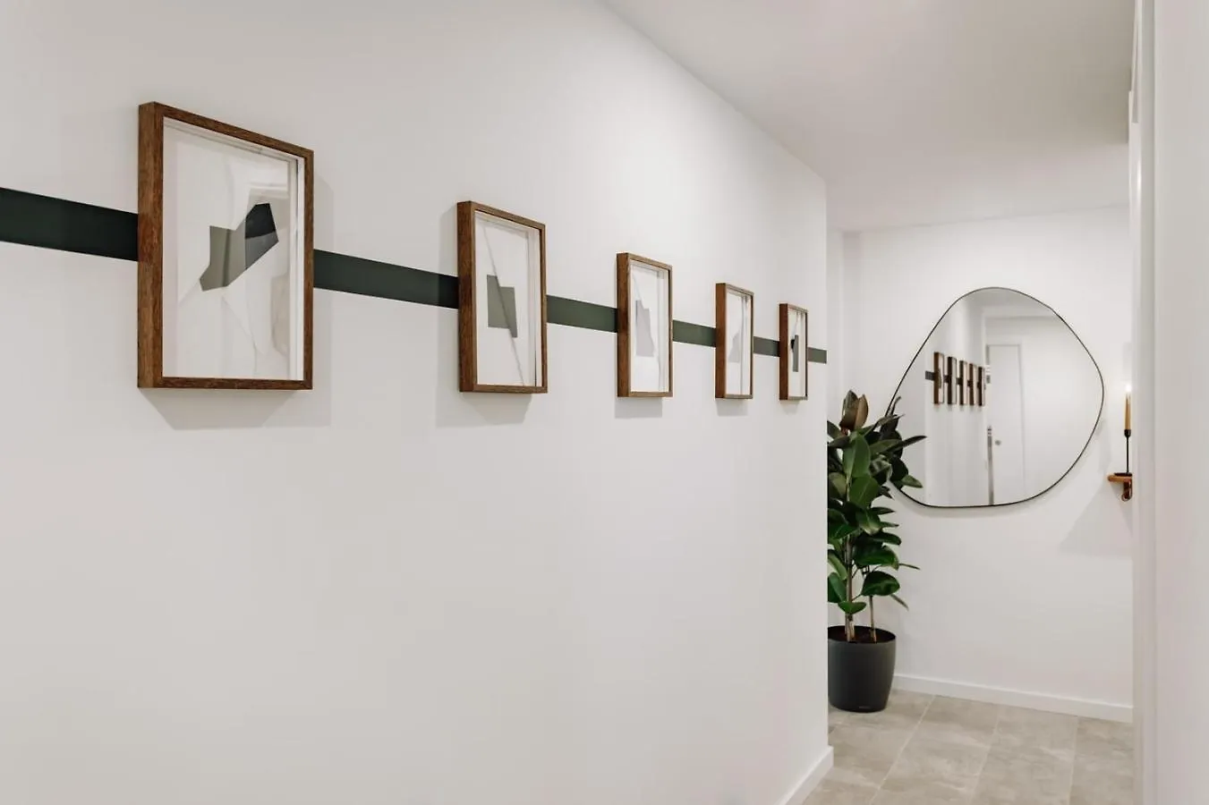 Mont - 2 Bedrooms And Office In Eixample Esquerra Barcelona Lejlighed